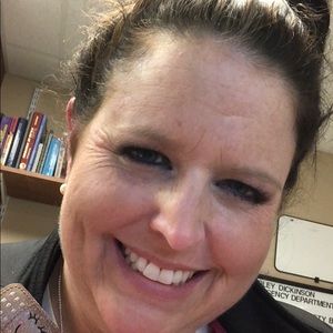 Meet your Posher, Kara